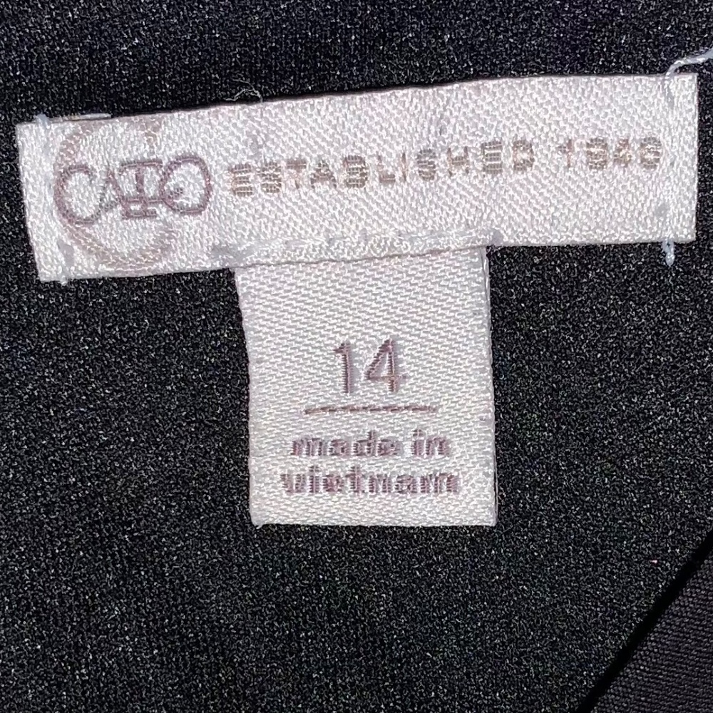 Cato Short Sleeve Black Dress - Picture 9 of 9